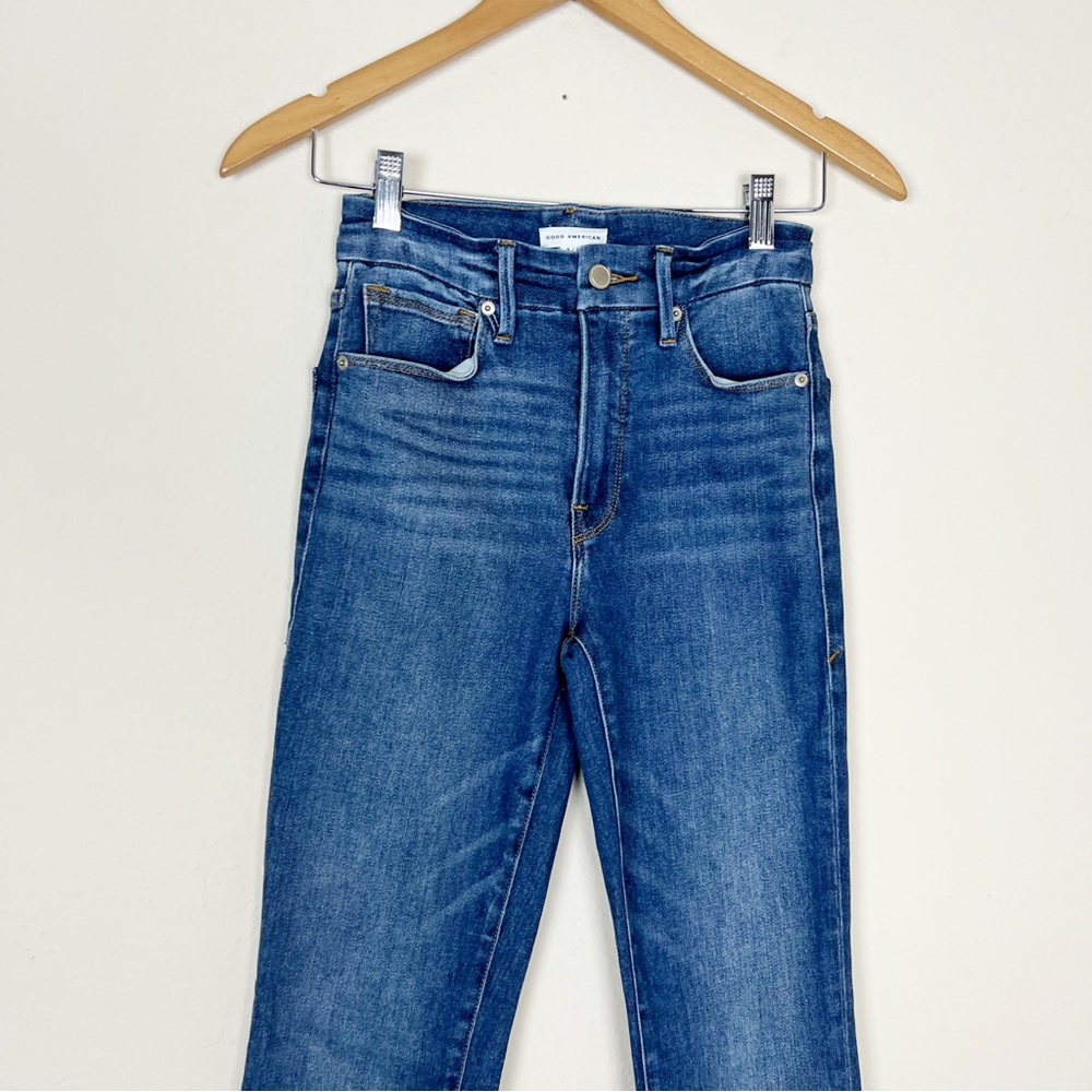 Good American Good Legs Crop Jeans Size 2 - Picture 3 of 6